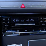 HYUNDAI GRANDEUR 2020 KMHF141DBLA385834 G MOTORS Фото 27